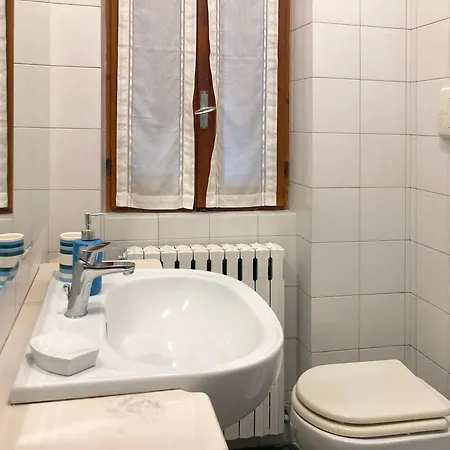 Ballabio Iris - Relaxing Alpine Getaway Apartmán