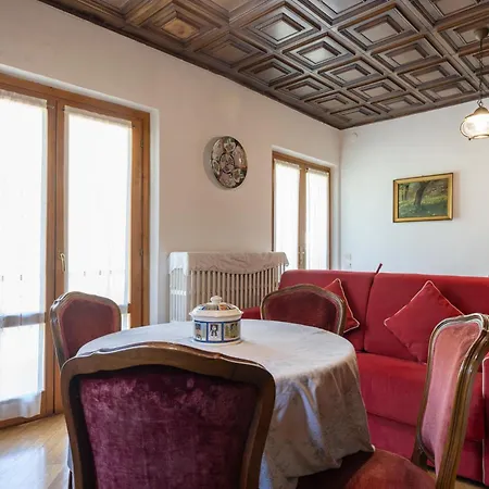 Iris - Relaxing Alpine Getaway Апартаменты